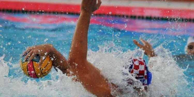 Hrvatski mediji: Gruba Srbija dobila bitku u bazenu za finale