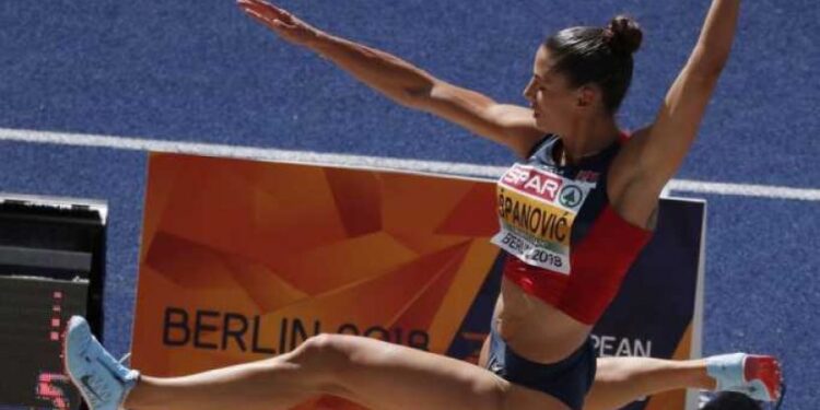 Broj u pesku i Ahilova tetiva odneli Španovićevoj dve već viđene medalje