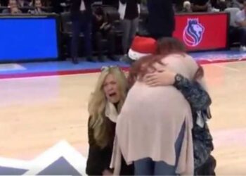 Amerikanka dobila Bogdanov dres na poklon, a najveći šok je tek usledio (VIDEO)