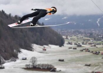 Kobajaši drugi put pobedio na „Četiri skakaonice“