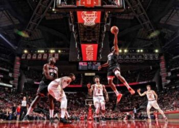 Harden stigao do 43, Kari do Milera i Alena