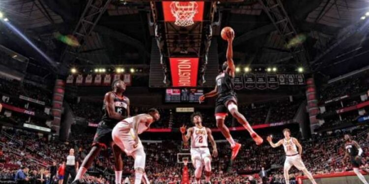 Harden stigao do 43, Kari do Milera i Alena