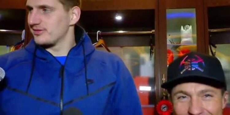Denver dizajnirao kačket sa srpskom trobojkom, Jokić odreagovao (FOTO/VIDEO)