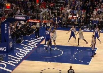 Bivši košarkaš Zvezde na vrhu NBA Top 10 liste (VIDEO)