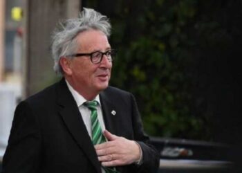 Kad se Junker zatetura… (VIDEO)