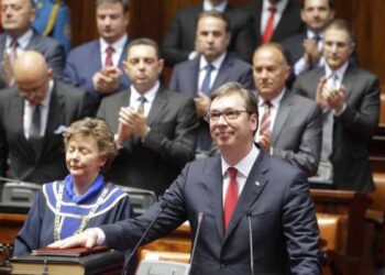 Lice i naličje srpske stvarnosti (1): Politika kao droga