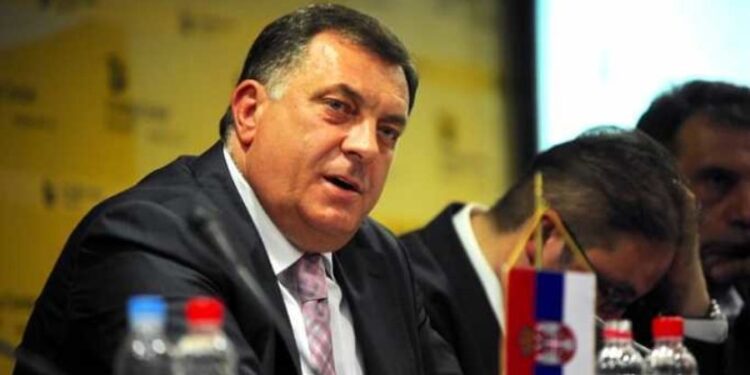 Dodik: Pratićemo stav Beograda