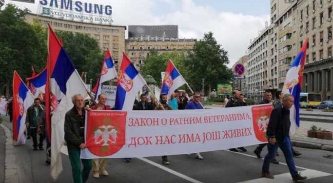 Položaj ratnih veterana u Srbiji (1): Devet evra za dan pakla