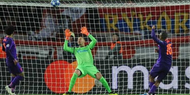 Milan Borjan završava karijeru u Zvezdi