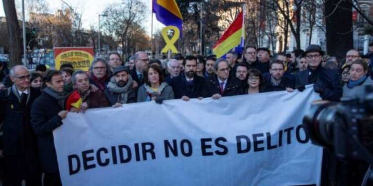 Katalonija na nogama – počinje suđenje separatistima