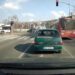 Autobus u punoj brzini prolazi kroz crveno (VIDEO)
