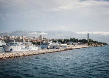 Split: Ponovo osvanuli ustaški simboli, građani ih uklanjaju