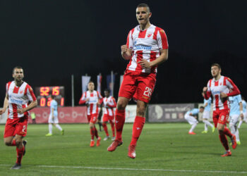 Zvezda rutinski na Banjici, Joveljić dvostruki strelac (VIDEO)