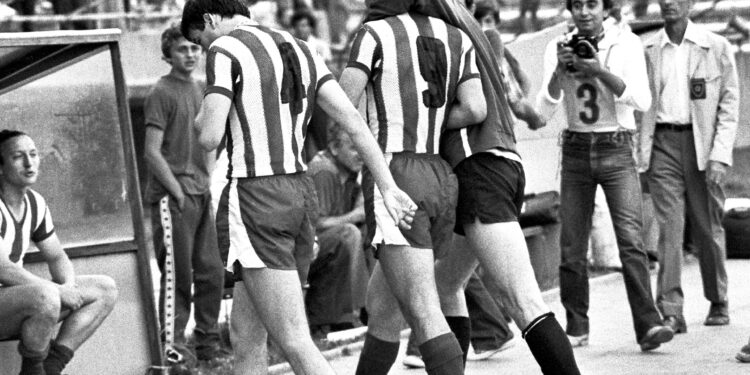 Publika nije videla Zvezdin gol iz slobodnog udarca protiv Partizana na “Marakani” od 1979.
