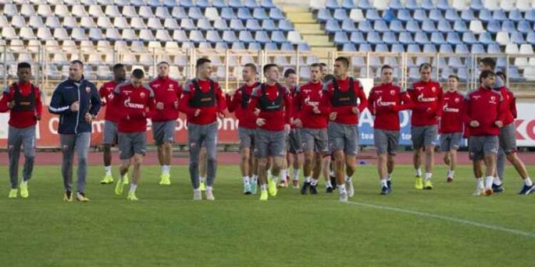 Gest fudbalera Zvezde za lekciju iz bontona (VIDEO)