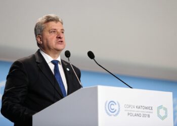 Ivanov se i dalje potpisuje kao predsednik Republike Makedonije, odbio da potpiše 11 zakona