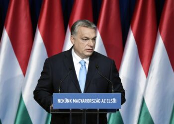 Orban dovodi banku koju nazivaju “Putinov trojanski konj”
