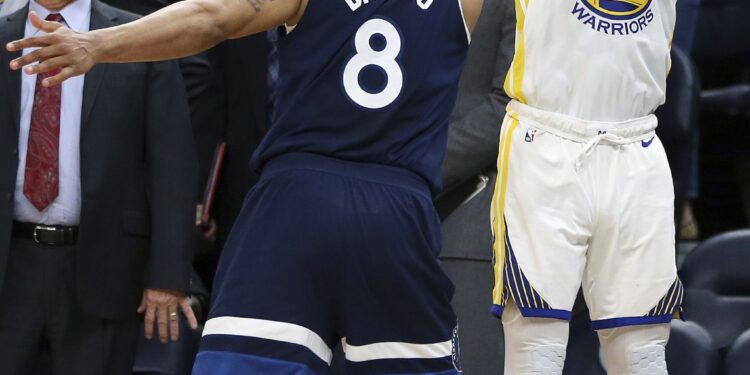 Drama u NBA – Irving spasao Kelte, a sudije oštetile Ratnike (VIDEO)