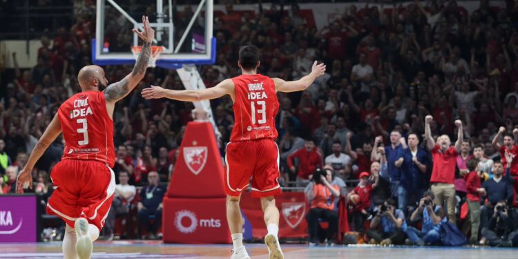 Posle dramatičnog produžetka, Zvezda vodi 1:0 protiv Partizana