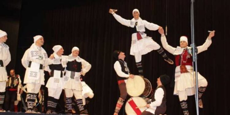 36. smotra kulturno-umetničkog stvaralaštva Srba: Pokažimo zajedništvo