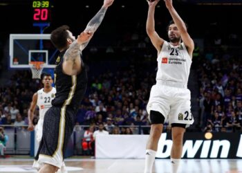 Real „na mišiće“, Džejmsovih 35 poena (VIDEO)