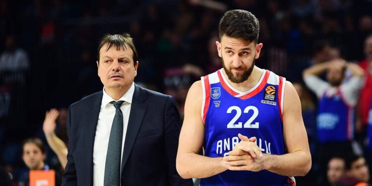 Efes i Vasa se prošetali kroz Podgoricu (VIDEO)