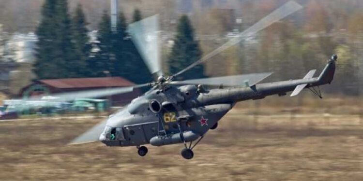 Srušio se vojni helikopter sa 13 putnika