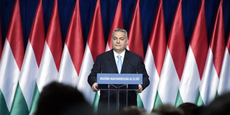 Orban se izvinjava