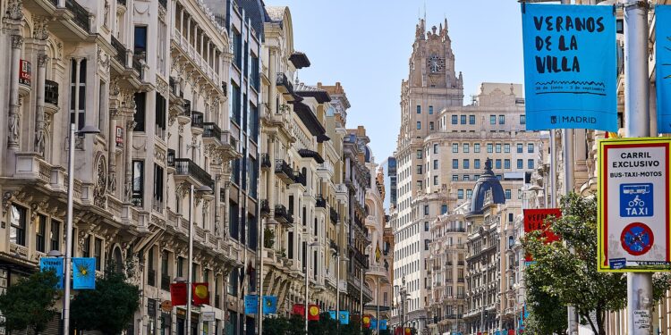 Madrid dobio mural beogradskog umetnika (FOTO)