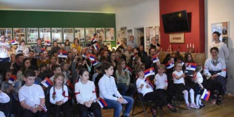 Druženje u ambasadi