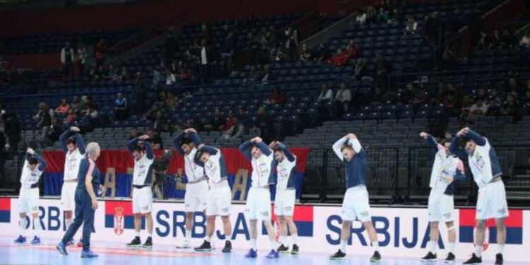 I poznati glumac bodri rukometaše u Areni (VIDEO)