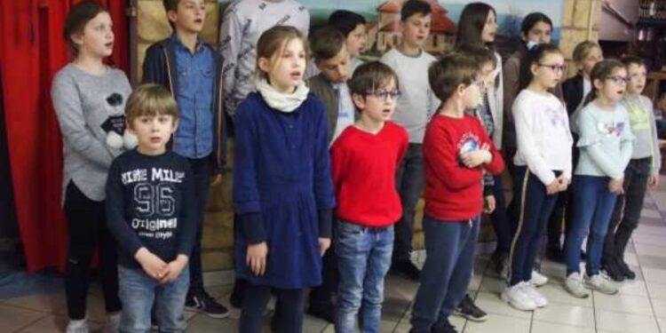 Poezija, moda i gurmanluk