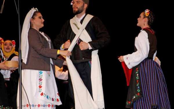 36. smotra kulturno-umetničkog stvaralaštva Srba: Pobeda je i dolazak na Smotru