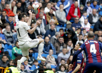“Bernabeu” zviždao Bejlu – Zidan se pravio “lud”