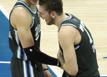 Bogdan objavio fotku, a onda je usledio komentar Dončića (FOTO)