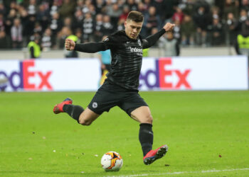 Jović otkupljen – ostaje u Ajntrahtu