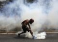 Venecuela: Policija bacila suzavac, demonstranti molotovljeve koktele (VIDEO)
