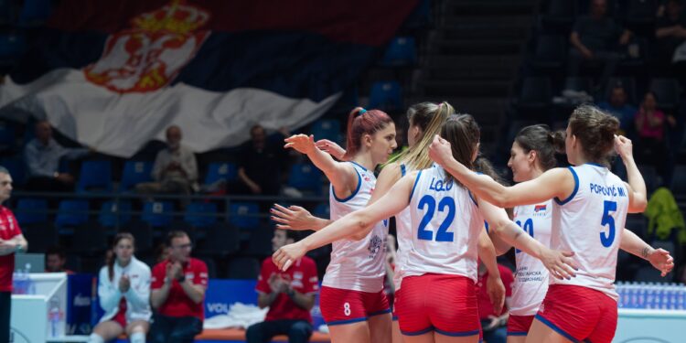 Bez Brankice, Stefane i Tijane u Italiji