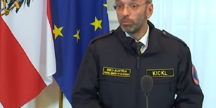 Predsednik Austrije otpustio Kikla, dolazi ekspertska vlada