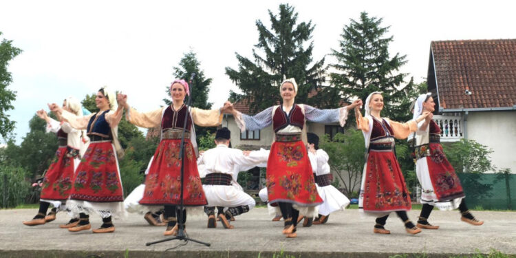U susret smotri folklora: Srpska mladost u Beogradu