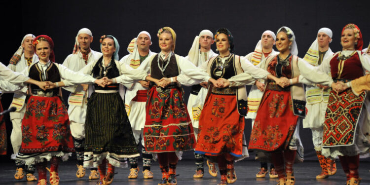 Zapisi sa Evropske smotre folklora (4): U “Izvoru” 24 braće i sestara