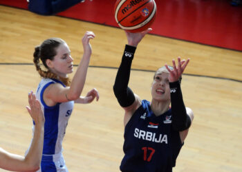 Maljkovićeva „precrtala“ zlatnu devojku iz 2015.