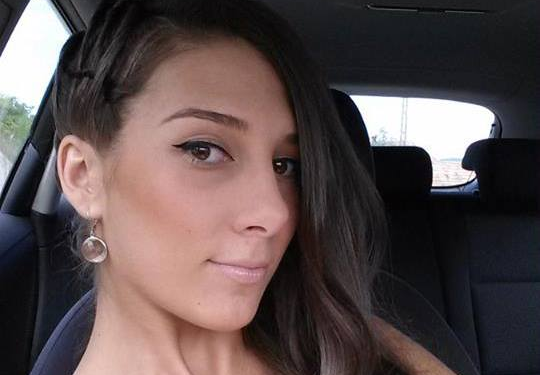 Svetska prvakinja u fitnesu dolazi iz komšiluka i izgleda fenomenalno (FOTO)