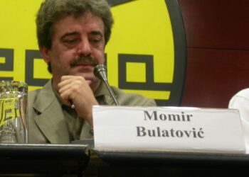Preminuo Momir Bulatović