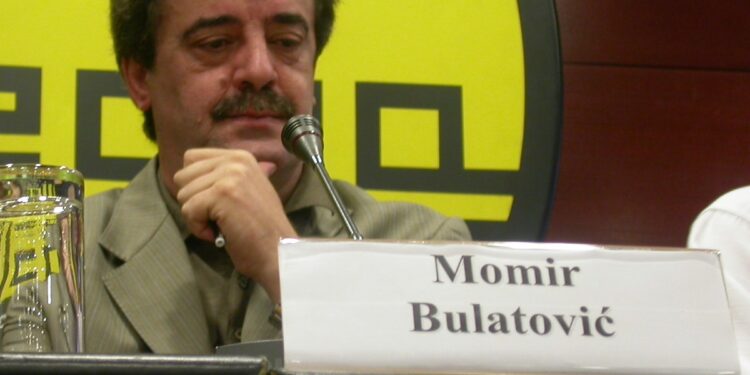 Preminuo Momir Bulatović