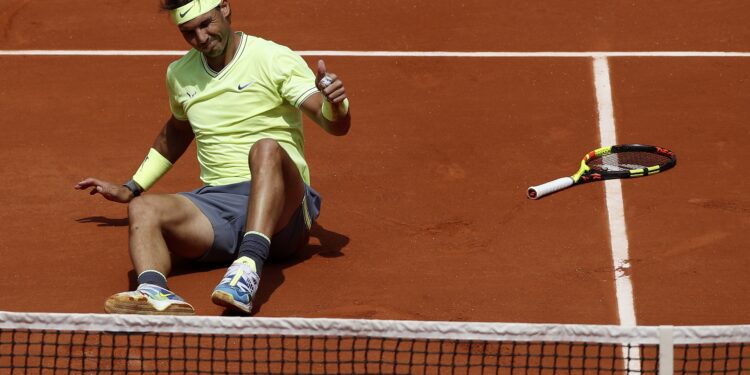 “Nadal udara glavom gde stigne” (VIDEO)