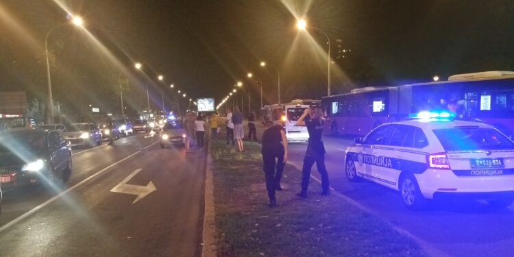 Poginuo mladić, udario ga automobil na Novom Beogradu