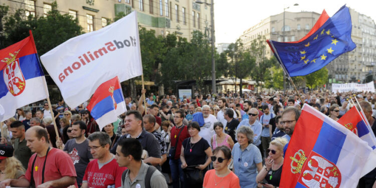Završen protest “1 od 5 miliona”, okupljeni poručili: Nećemo odustati
