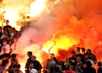 Indeks: Torcida između desničara i agresivnih ekstremista
