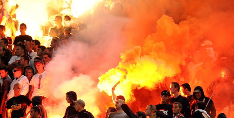 Indeks: Torcida između desničara i agresivnih ekstremista